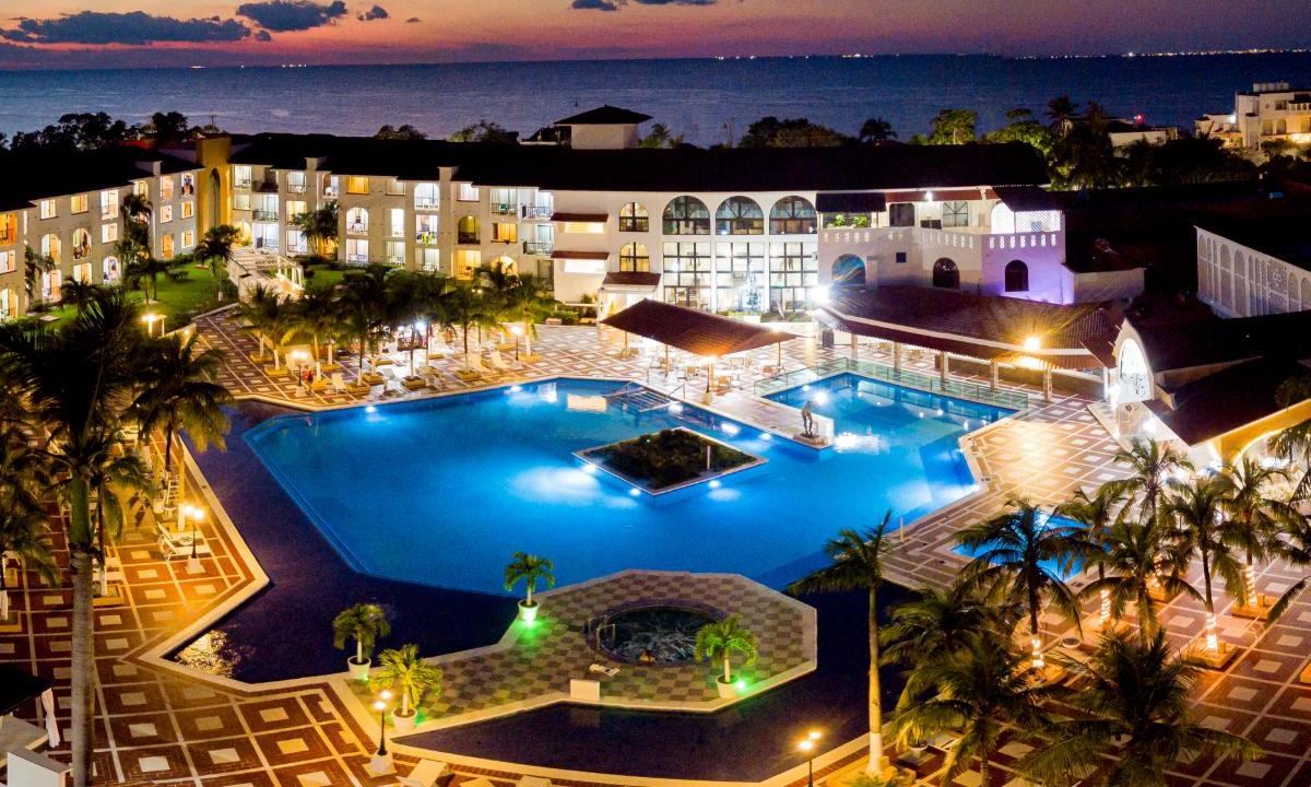 Piscina Cozumel Hotel & Resort Cozumel Piscina Cozumel Hotel & Resort Cozumel